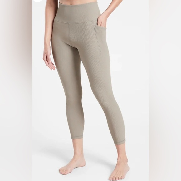 ATHLETA Salutation Stash Pocket Ribbed 7/8 Tights - Bluff Grey (Beige) Plus 1X - Picture 1 of 10